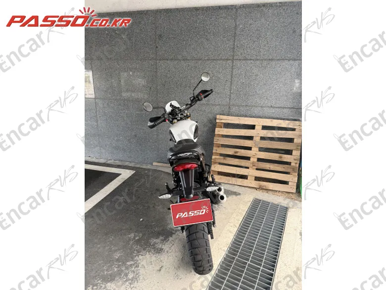 Triumph Scrambler 400 X - фото 2