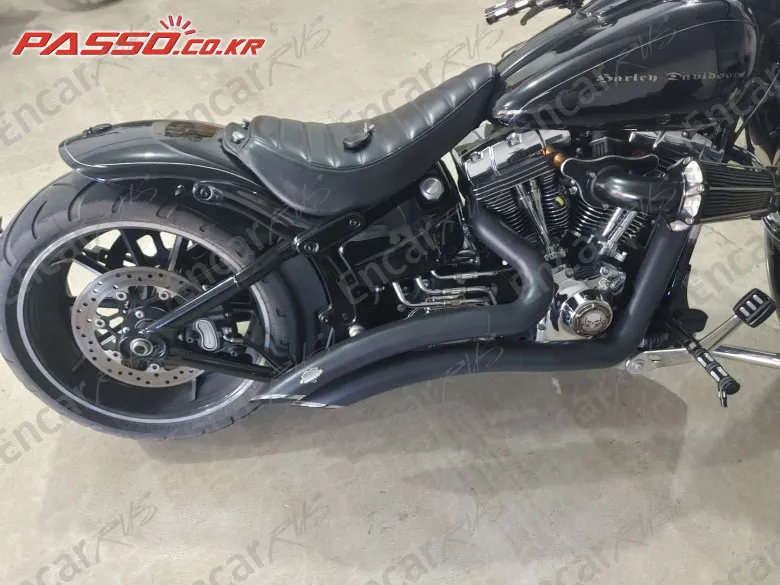 Harley-Davidson Breakout - фото 6