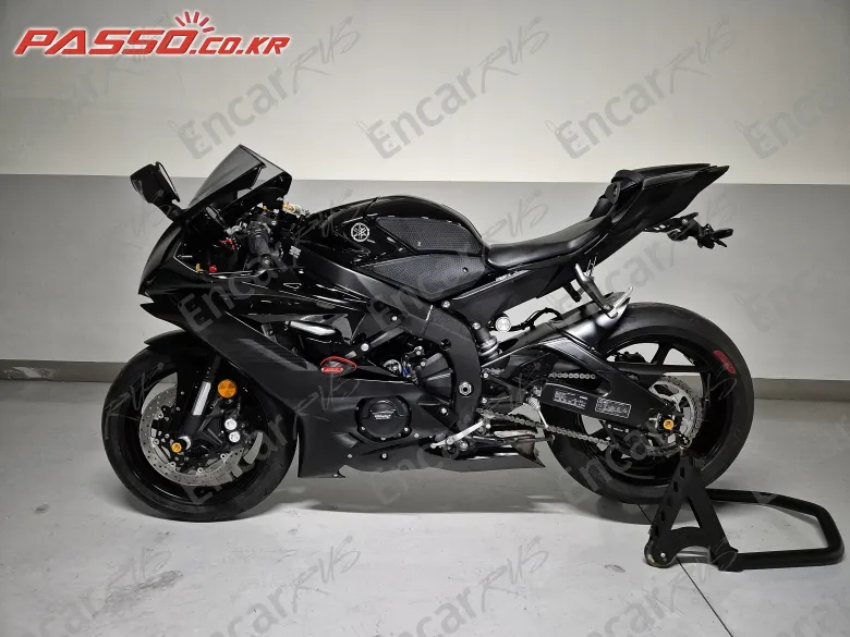 Yamaha Yzf R6 - фото 1