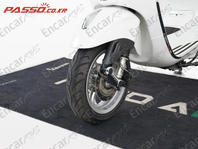 Vespa Primavera 125 Abs - фото 5