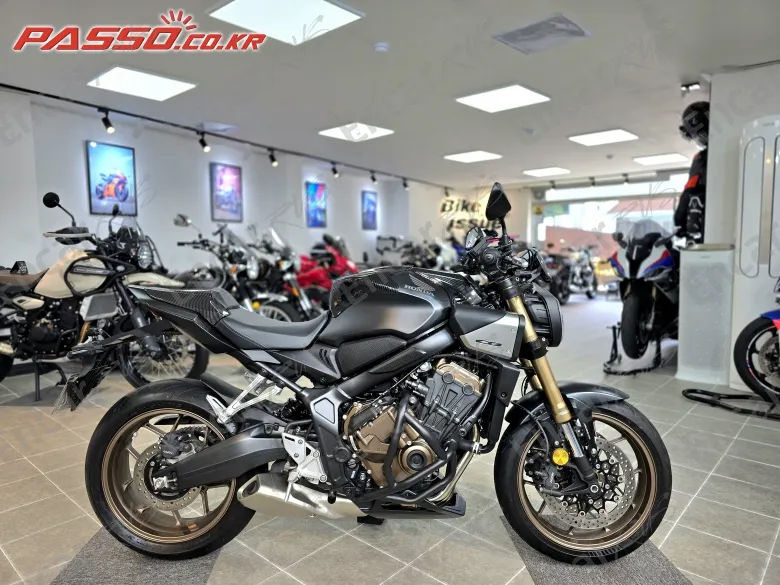Honda Cb 650 R E-Clutch - фото 0