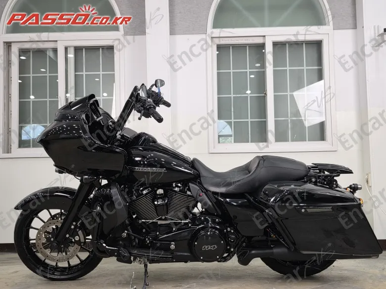 Harley-Davidson Road Glide Special - фото 1