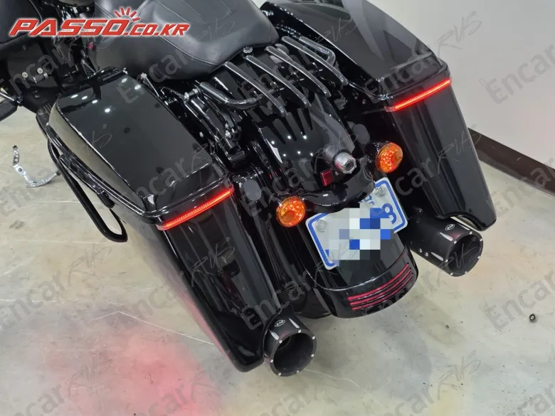 Harley-Davidson Road Glide Special - фото 2