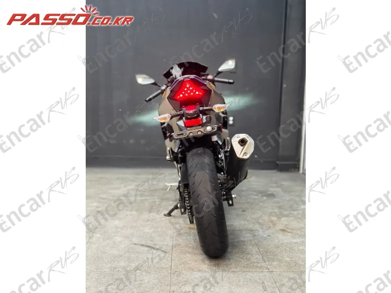 Kawasaki Ninja 400 Abs - фото 2