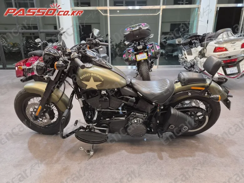Harley-Davidson Softail Slim - фото 1