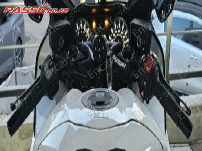 Suzuki Gsx R 1300 Hayabusa - фото 3
