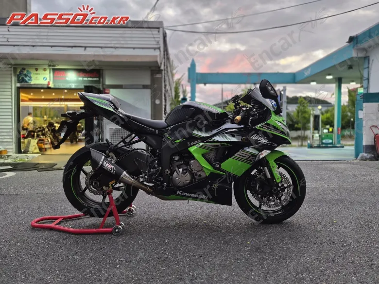 Kawasaki Zx 6 R - фото 0