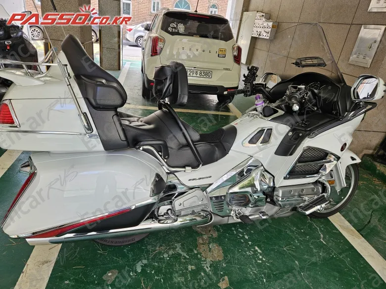 Honda Goldwing 1800 - фото 0