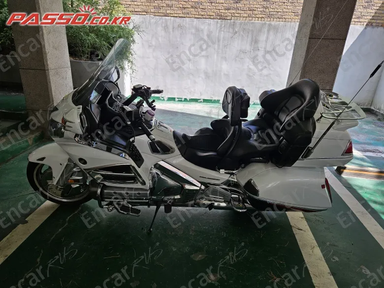 Honda Goldwing 1800 - фото 1