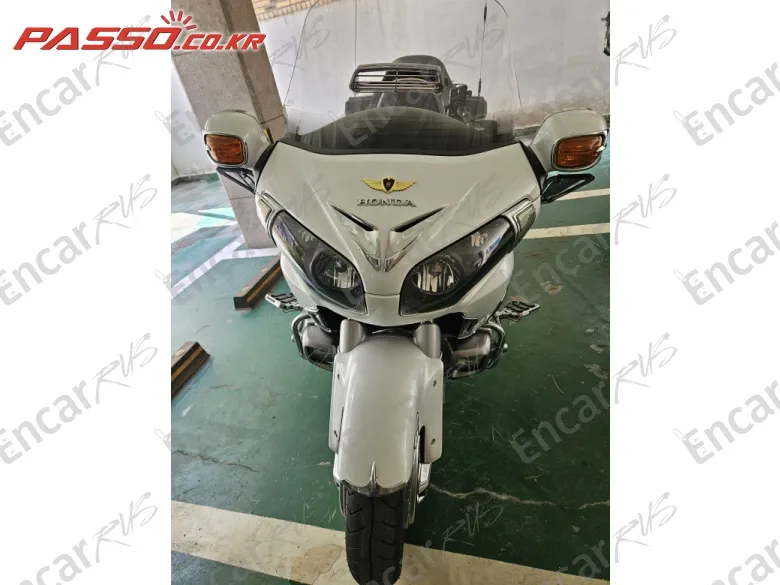 Honda Goldwing 1800 - фото 6