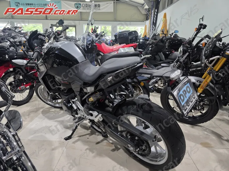 Bmw F 900 R - фото 4