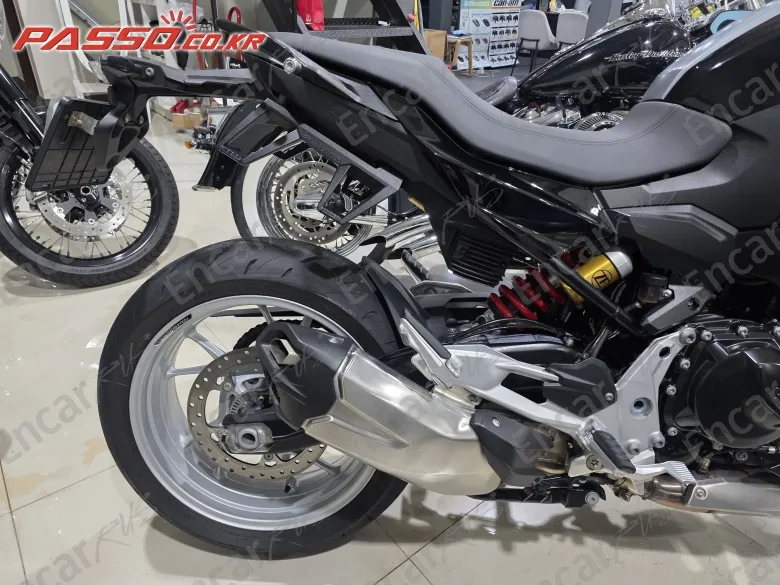 Bmw F 900 R - фото 5