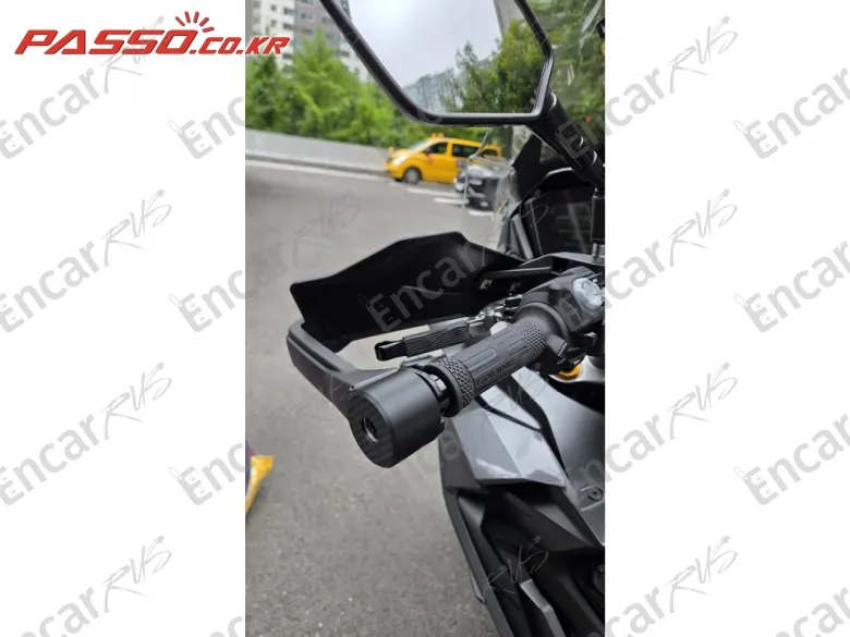 Suzuki Gsx S 1000 Gx - фото 4