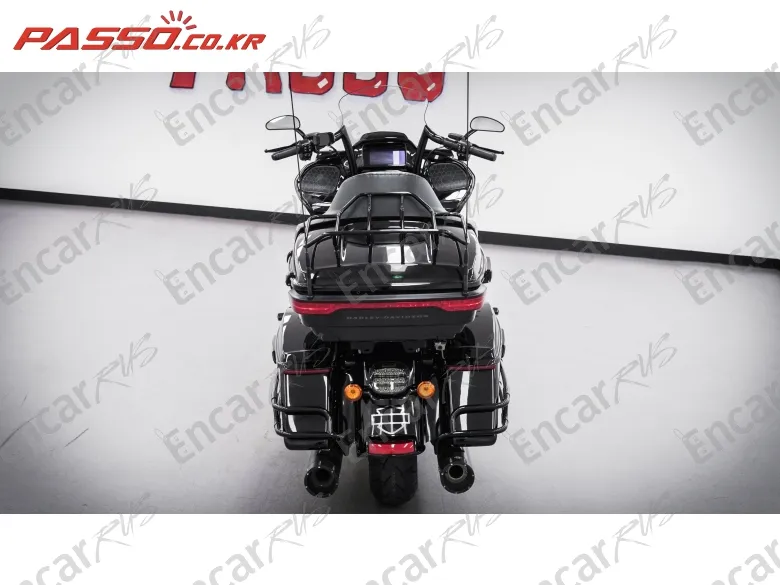 Harley-Davidson Road Glide Limited - фото 2