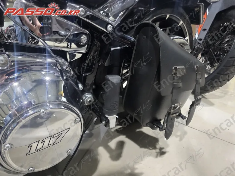 Harley-Davidson Breakout 117 - фото 5
