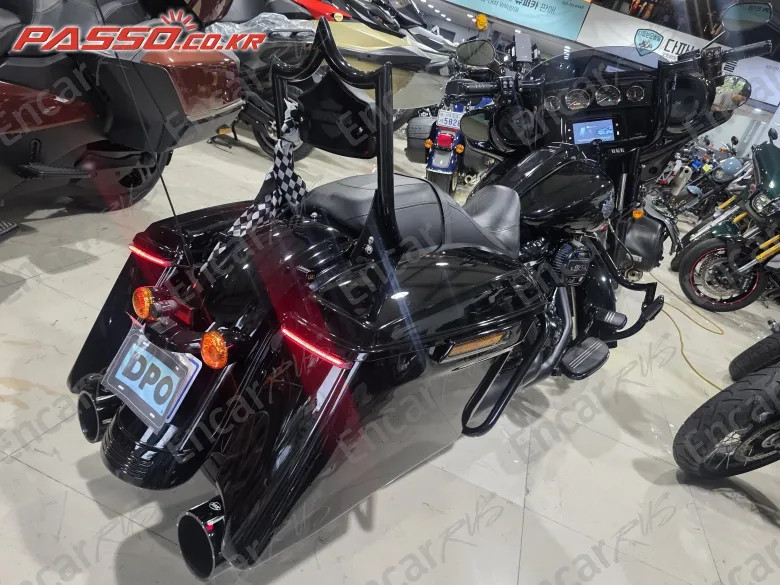 Harley-Davidson Flhxs Street Glide Special - фото 3