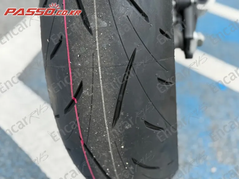 Honda CBR 650 R E-Clutch - фото 5