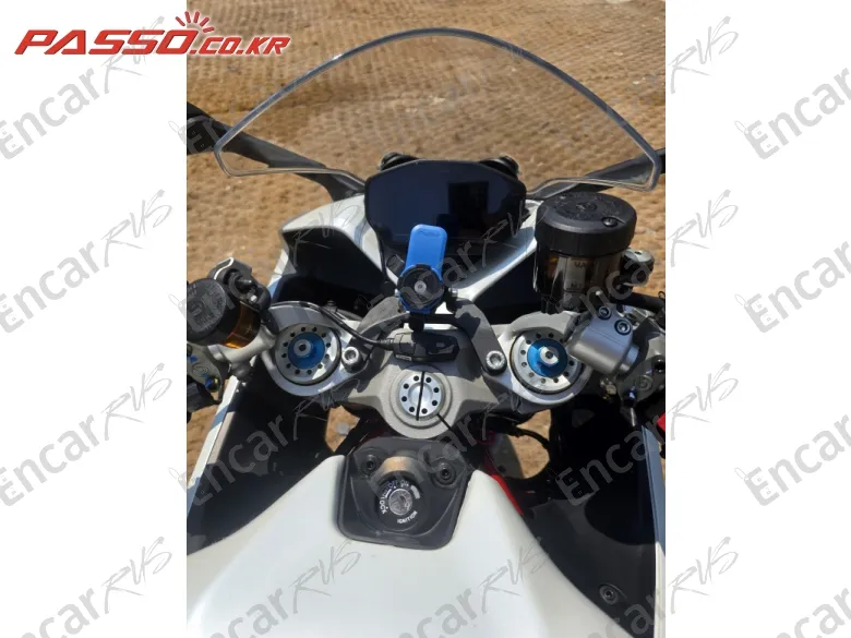 Ducati Supersport 950 S - фото 3