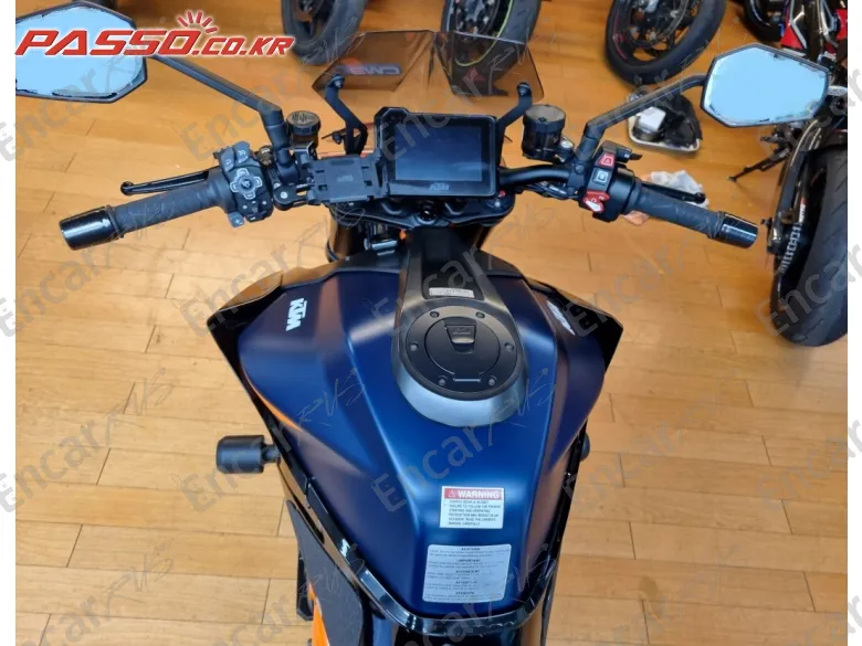 Ktm 1290 Super Duke R - фото 3