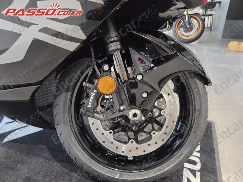 SUZUKI GSX R 1300 HAYABUSA - фото 5