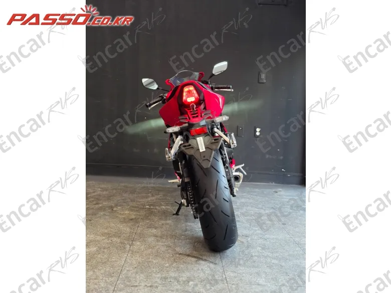 Honda CBR 650 R E-Clutch - фото 2