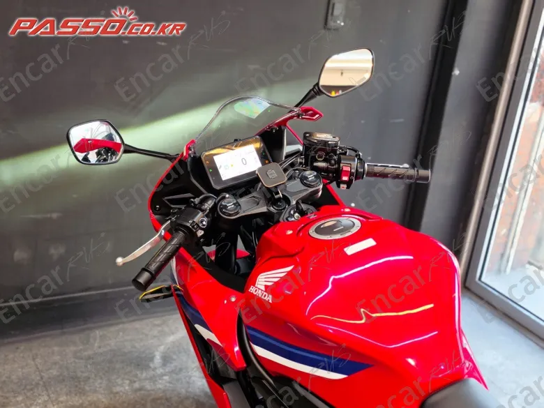 Honda CBR 650 R E-Clutch - фото 3