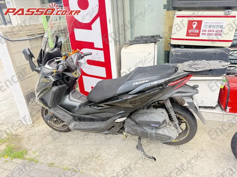Honda Forza 350 - фото 0
