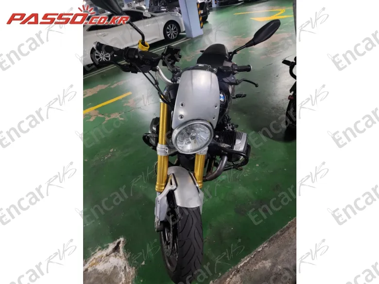 Bmw R Nine T - фото 1