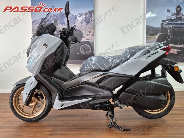 YAMAHA X MAX 300 ABS - фото 1