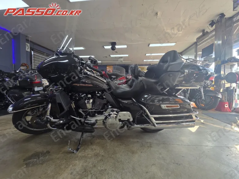 Harley-Davidson Ultra Limited - фото 1