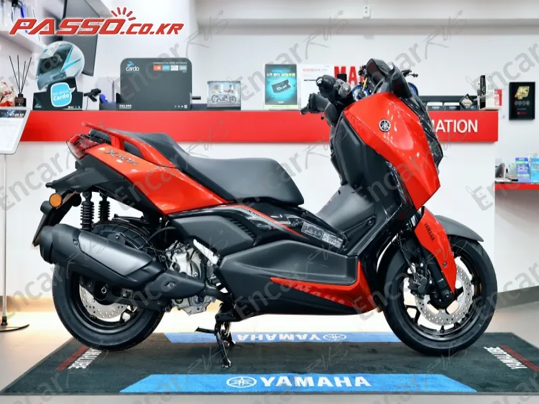 YAMAHA X MAX 300 ABS - фото 0