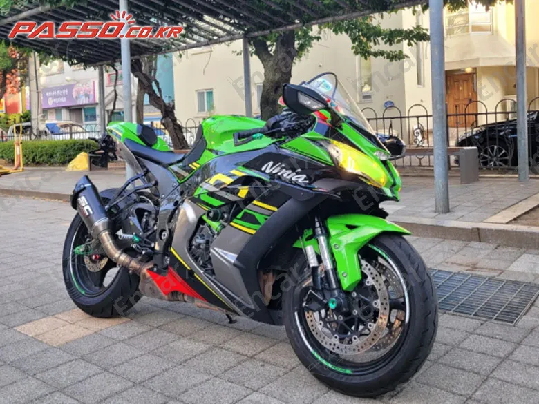KAWASAKI ZX 10 R - фото 0