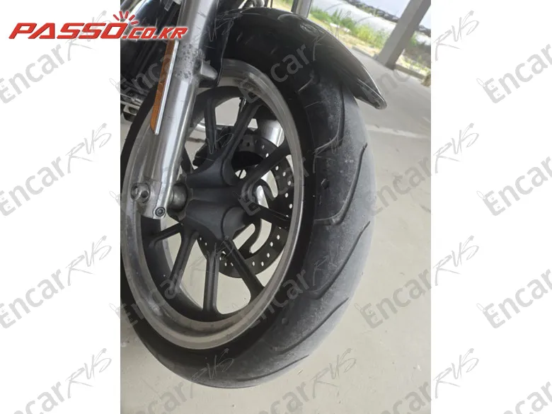 HARLEY-DAVIDSON XL 883 L - фото 5