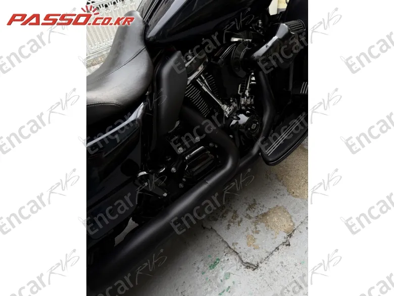 Harley-Davidson Road King Special - фото 6