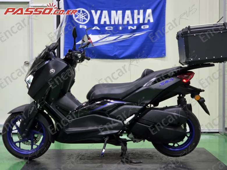 YAMAHA X MAX 300 ABS - фото 1