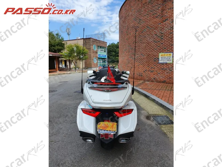 Honda Goldwing Tour Mt - фото 2