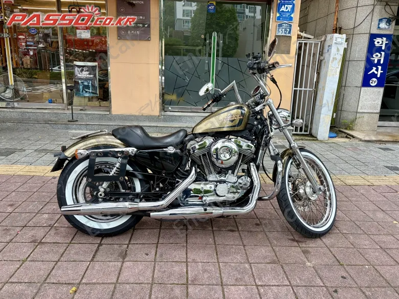 HARLEY-DAVIDSON XL 1200 V SEVENTY TWO - фото 0