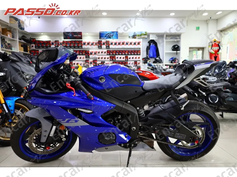 Yamaha Yzf R6 - фото 1