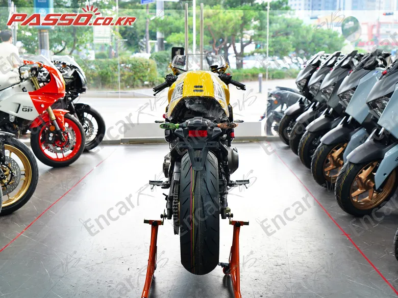 Yamaha XSR 900 GP - фото 2