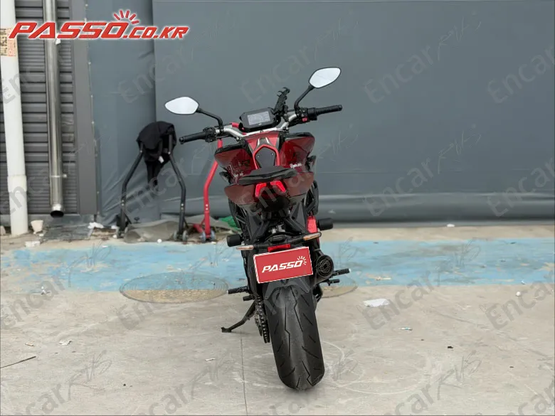 MV Agusta Brutale 800 RR - фото 2