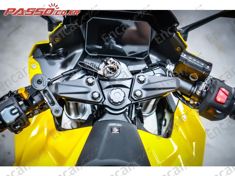 Suzuki Gsx 8 R - фото 3