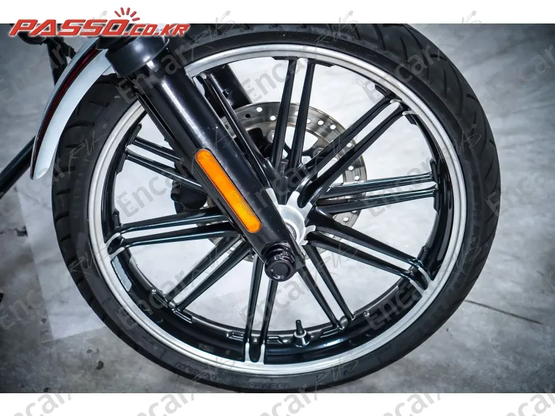 Harley-Davidson Breakout 114 - фото 5