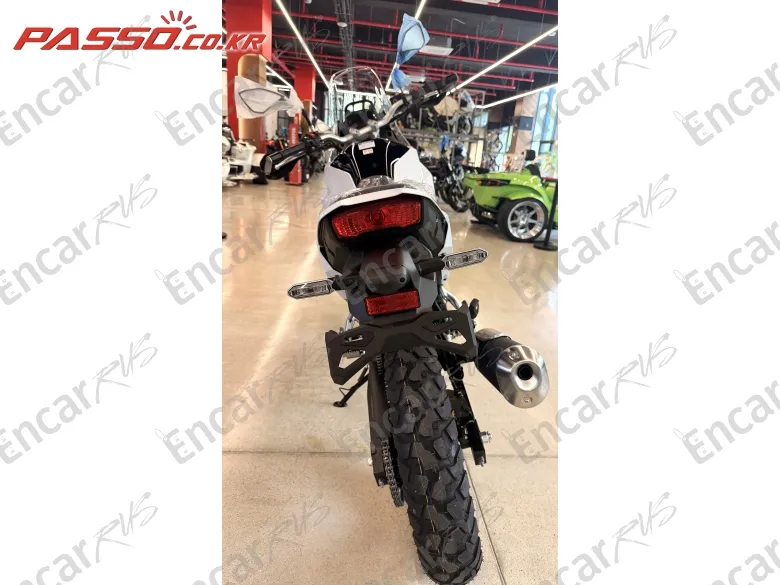 KAWASAKI KLE 500 SE - фото 2
