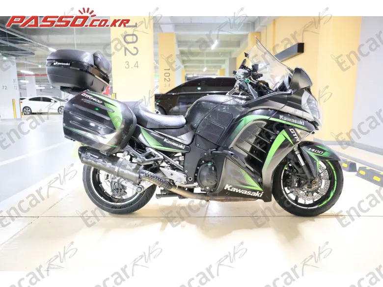 KAWASAKI GTR 1400 - фото 0