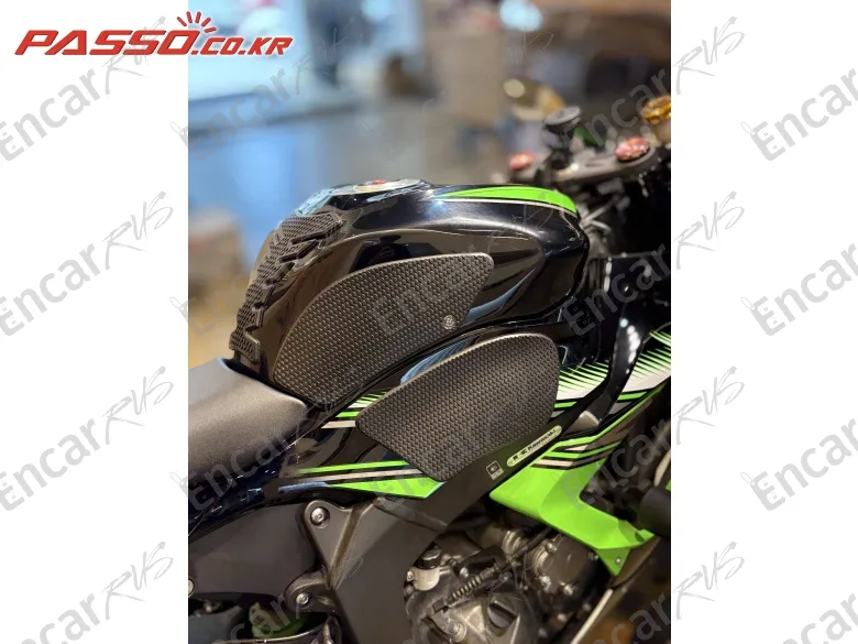 Kawasaki Zx 6 R - фото 4