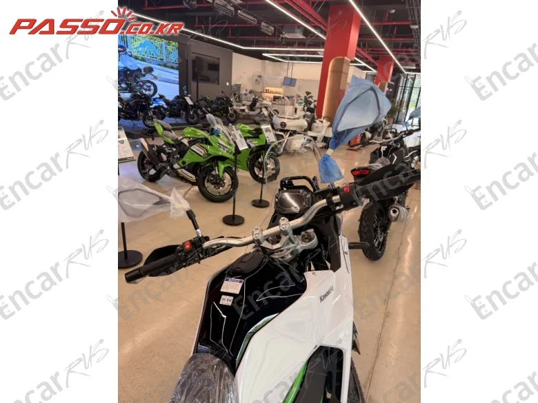 Kawasaki Kle 500 SE - фото 3