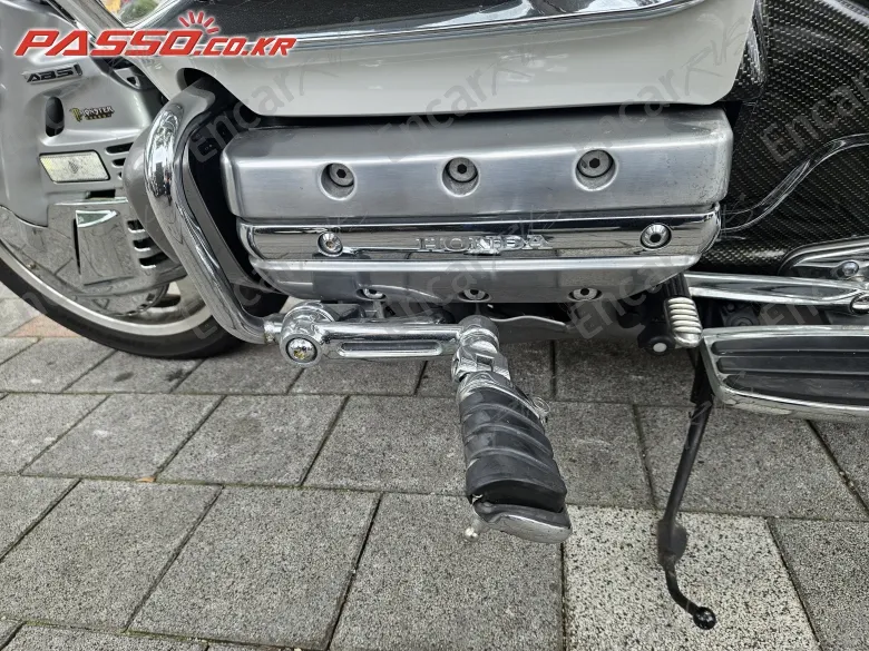 Honda Goldwing 1800 - фото 4