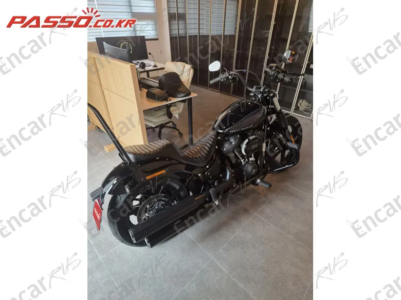 Harley-Davidson Street Bob 114 - фото 6