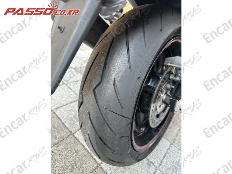 Suzuki Gsx R 1300 Hayabusa - фото 5