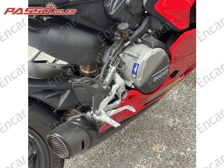 Ducati Panigale V2 - фото 6